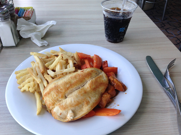 v-2018-02/voy-2018-02-diner.jpg